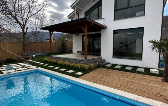 Sapanca Ladis Villa - Sapanca Günlük Kiralık Isıtmalı Havuzlu Jakuzili Villa Fiyatları , 1